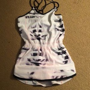 Lululemon skort romper size 4
